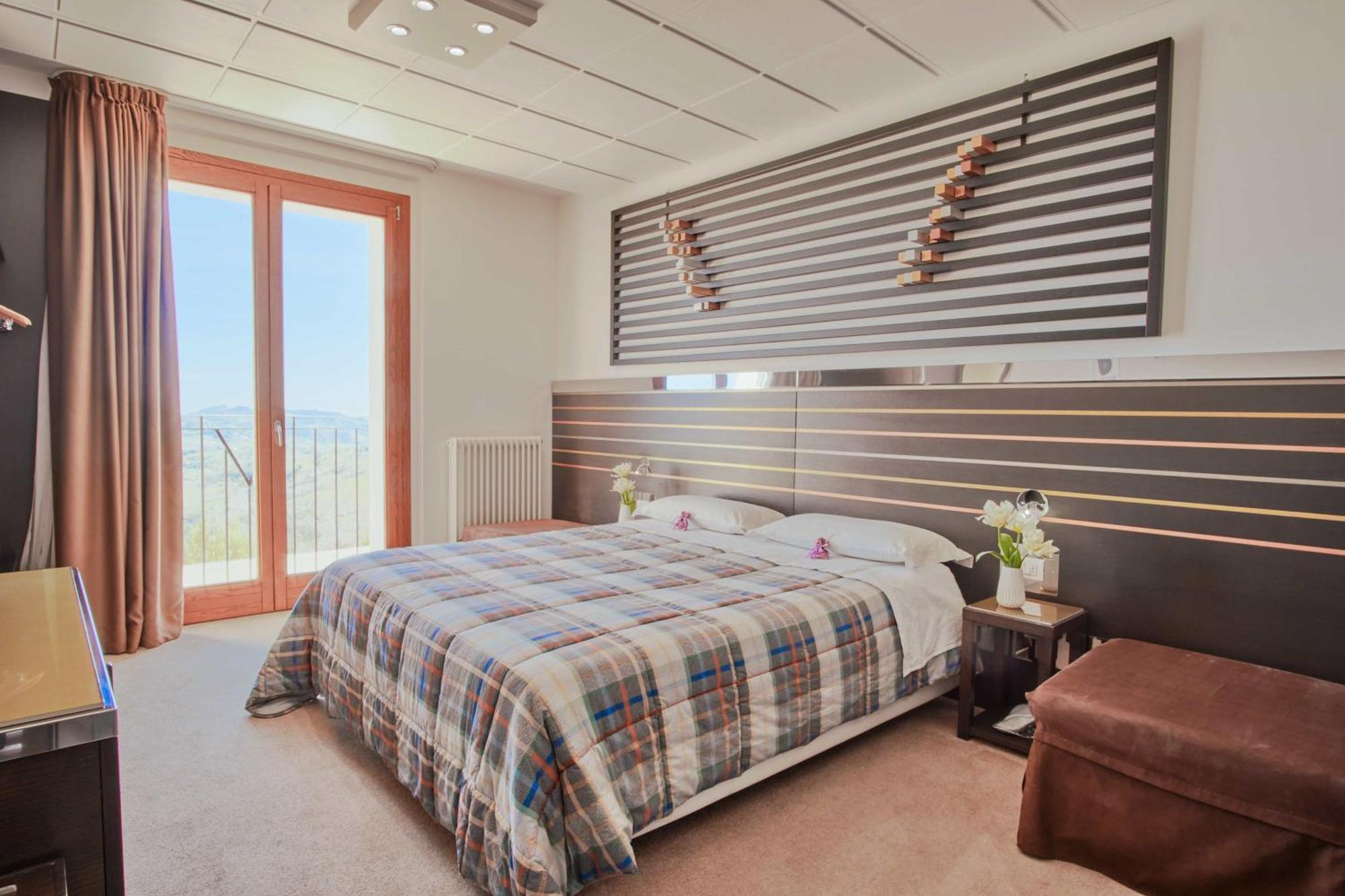 Albergo Diffuso - Il Poggetto Tra Urbino & San Marino 外观 照片