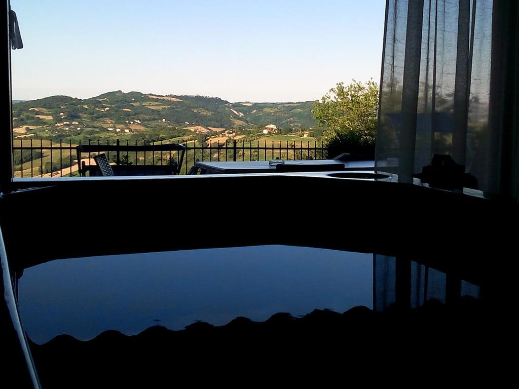 Albergo Diffuso - Il Poggetto Tra Urbino & San Marino 外观 照片