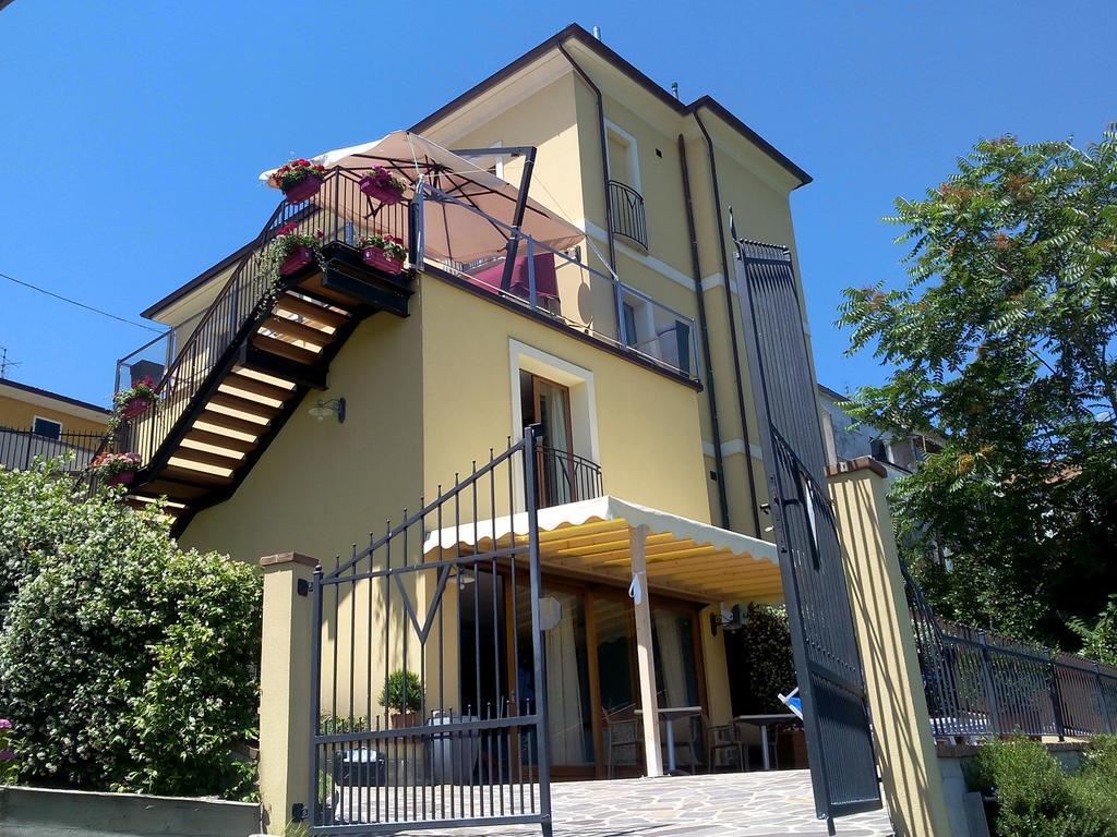Albergo Diffuso - Il Poggetto Tra Urbino & San Marino 外观 照片
